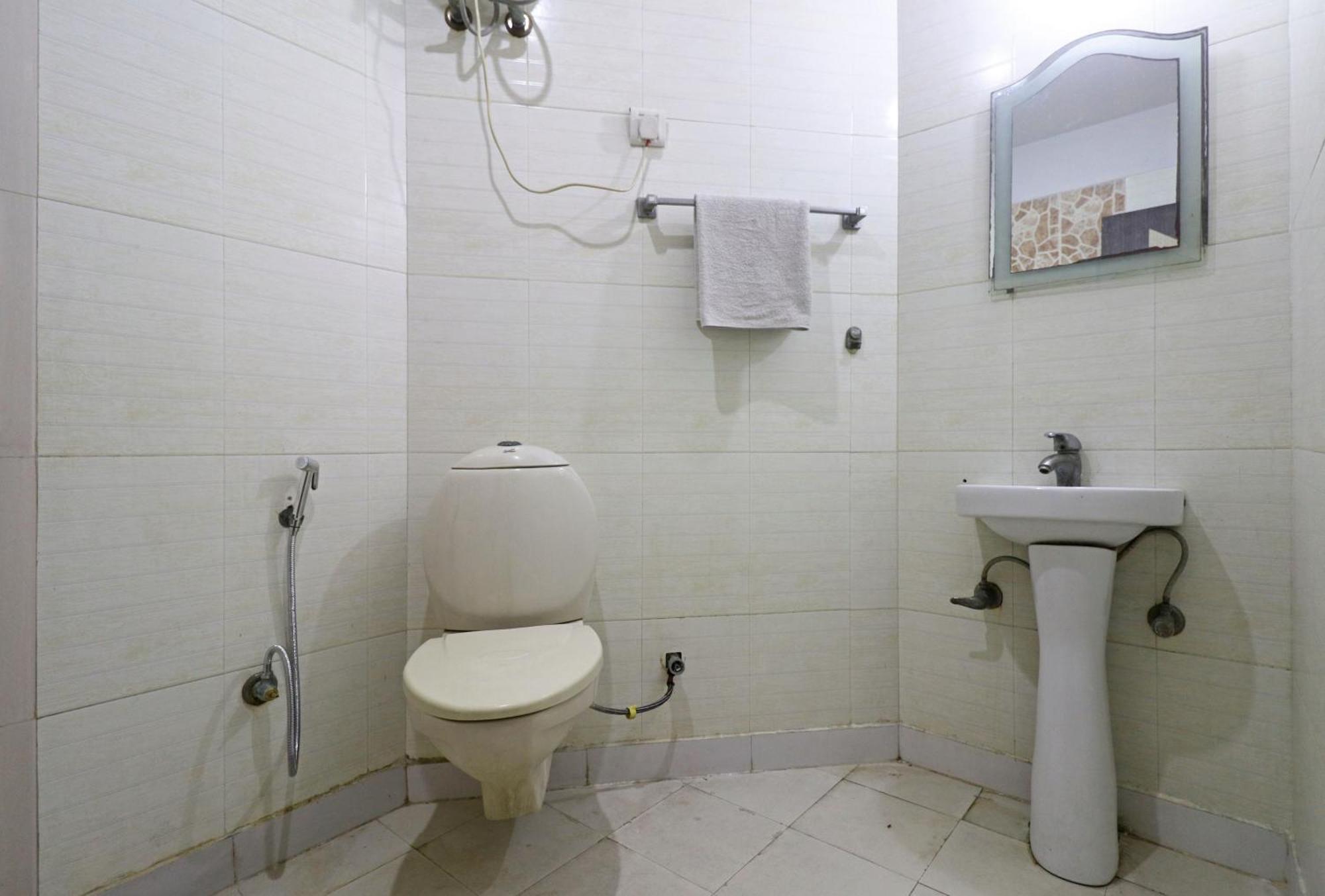 Airport Samara Inn نيودلهي المظهر الخارجي الصورة