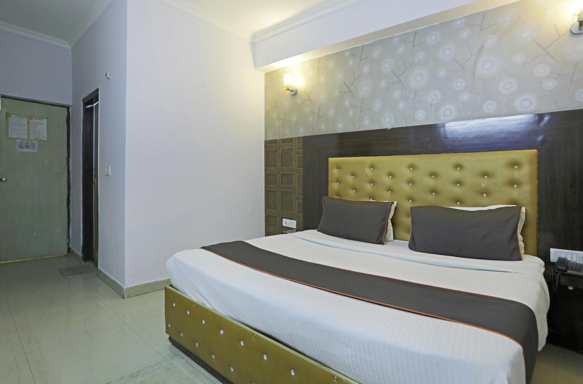 Airport Samara Inn نيودلهي المظهر الخارجي الصورة