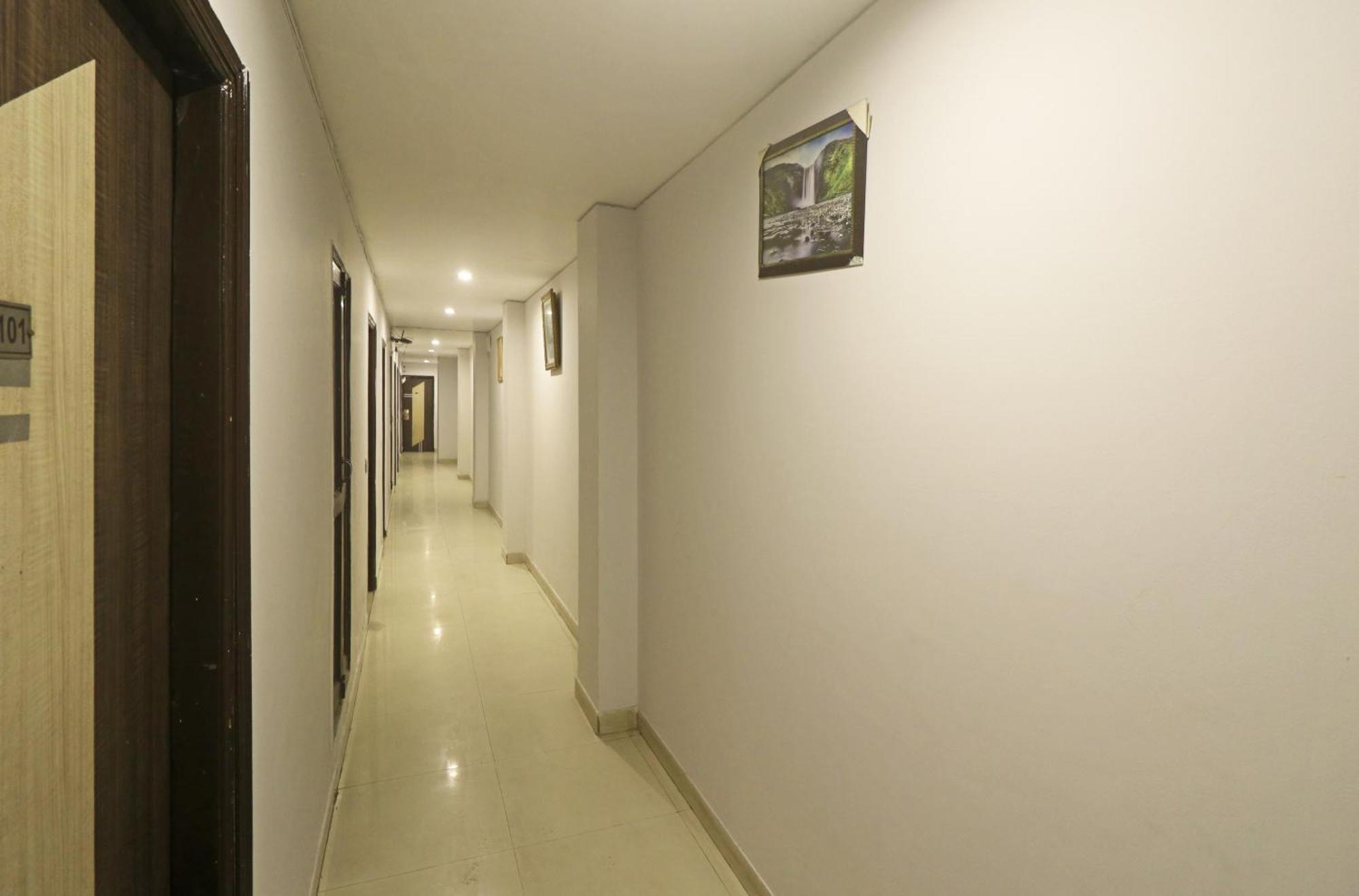 Airport Samara Inn نيودلهي المظهر الخارجي الصورة